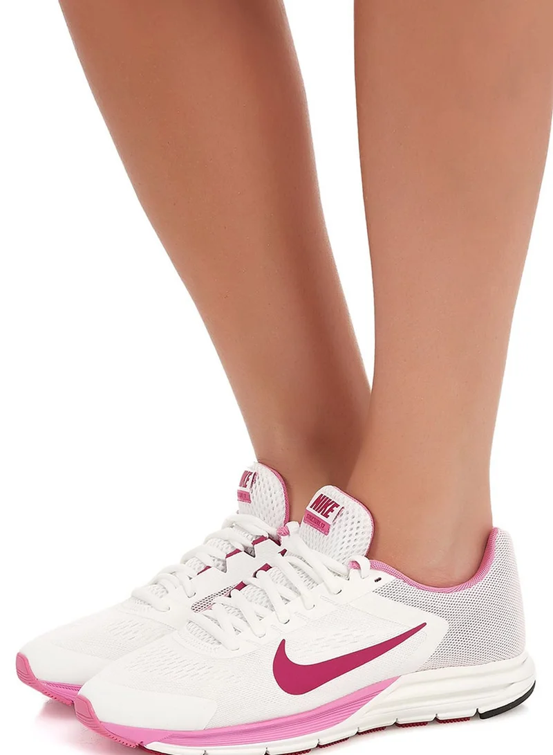 Nike Zoom Structure+17