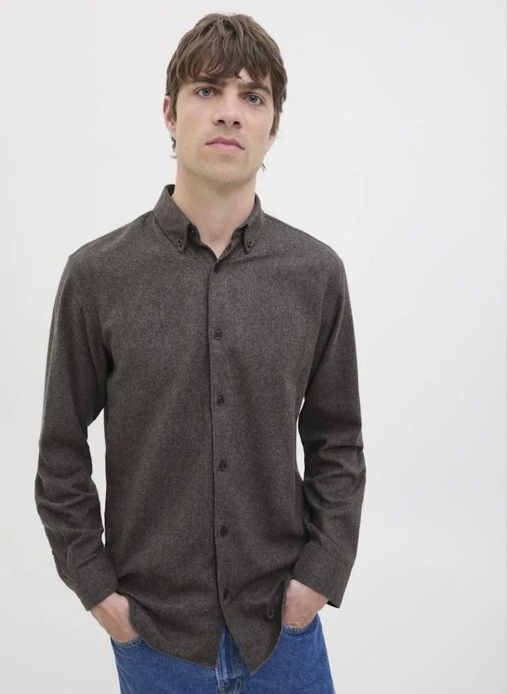 JJ Rebel solid Regular Fit Shirt