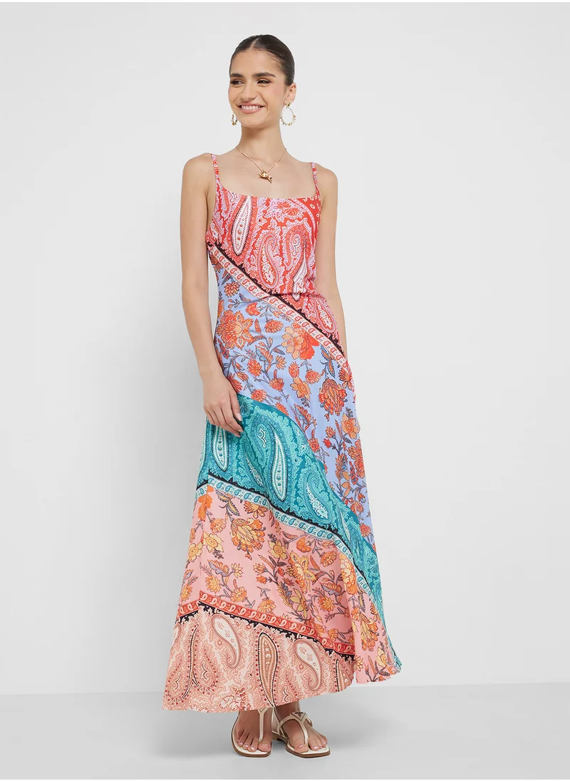 جينجر Paisely Printed Boho Style Dress