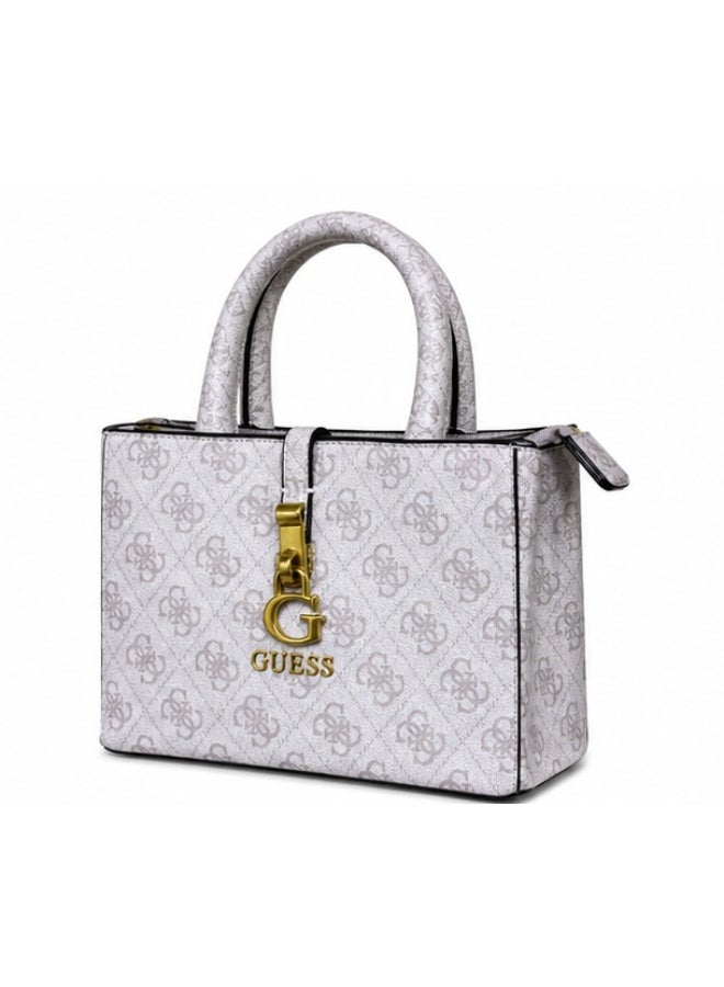 GUESS حقيبة ساتشيل Guess G James بشعار HWQC9213760 بيضاء CRDLA LGO - Image 1
