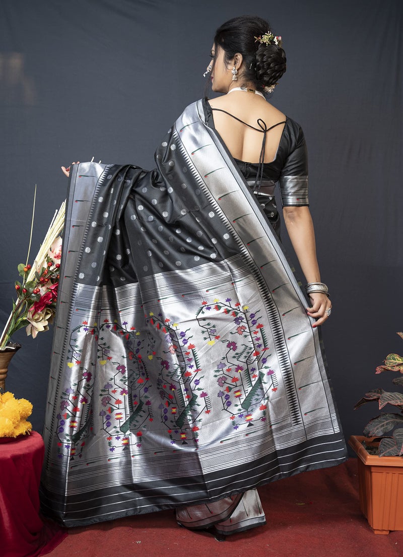 AMIRAT CLOTHING Womens Paithani Litchi silk Saree With Unstiched Blouse Piece (Black) - Image 4