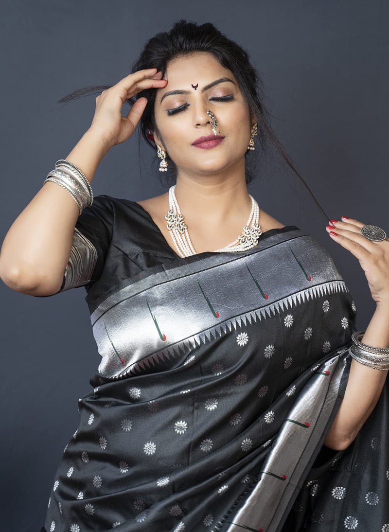 AMIRAT CLOTHING Womens Paithani Litchi silk Saree With Unstiched Blouse Piece (Black) - Image 3