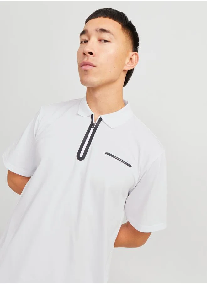 JACK & JONES Textured Badge Detail Regular Fit Polo T-Shirt