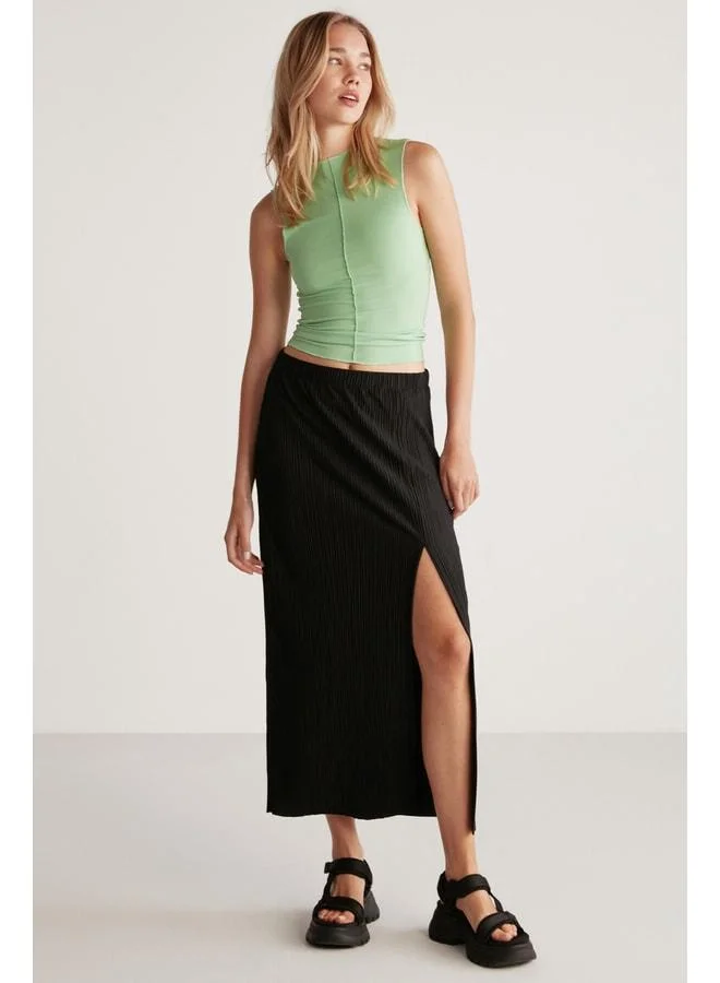 Ethiquet Vanessa Women's Slub Fabric Skirt with Slit Detail, Long Pencil Relaxed Fit, Black.