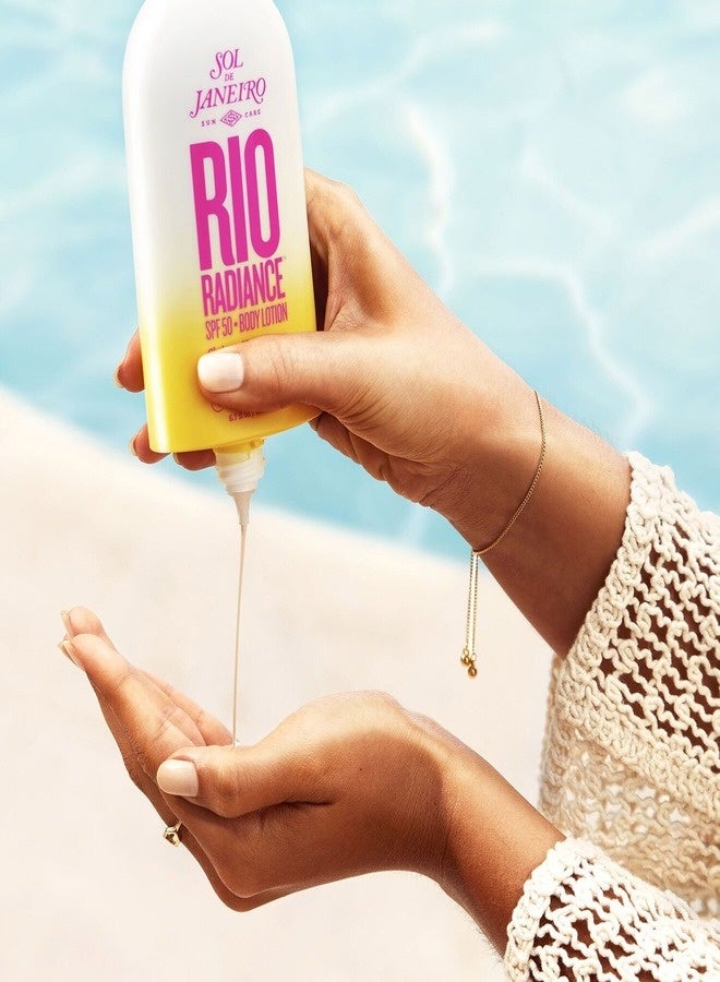 سول دي جينيرو ريو راديانس™ بعامل حماية من الشمس 50 لوشن معدني للجسم، واقي من الشمس مع النياسيناميد، 200 مل - خفيف الوزن، آمن على الشعاب المرجانية، حماية واسعة الطيف من الشمس، بتركيبة مرطبة، ورائحة تشيروزا 87 لبشرة مشرقة وصحية. - Image 5
