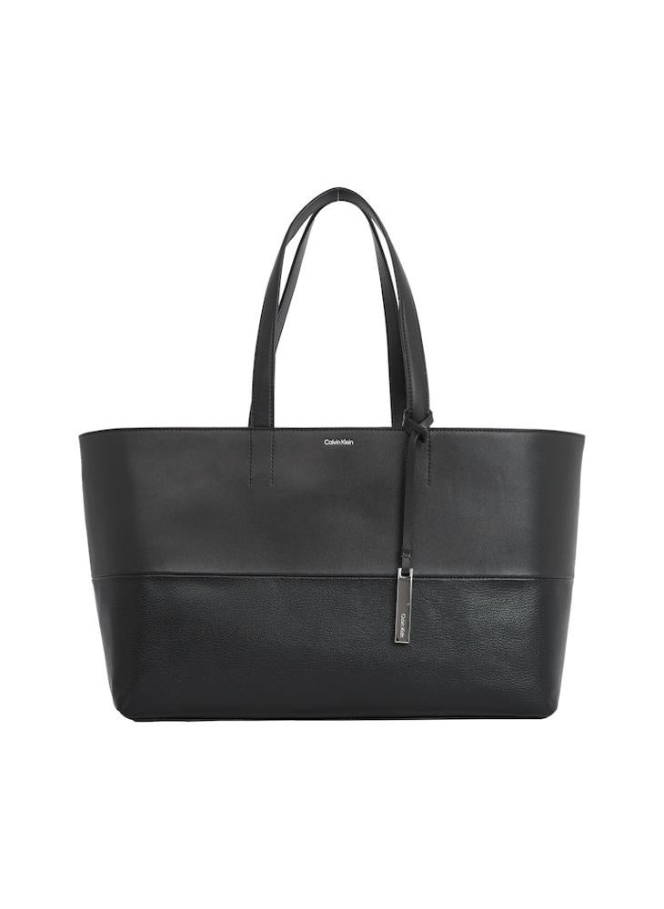 CALVIN KLEIN MEDIUM SHOPPER  - Image 1