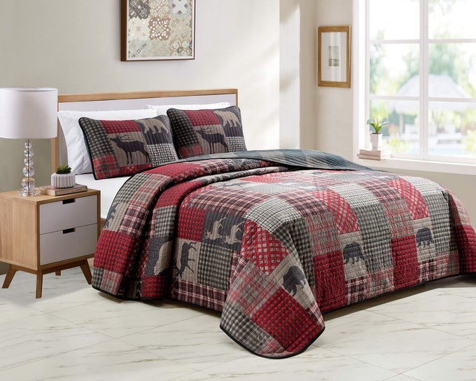 RUSTIC LOG CABIN LODGE QUILTED GREY CHARCOAL DEEP RED REVERSIBLE PLAID BEAR PATCHWORK BEDSPREAD COVERLET BEDDING SET PLAID BEAR TWINGREYRED