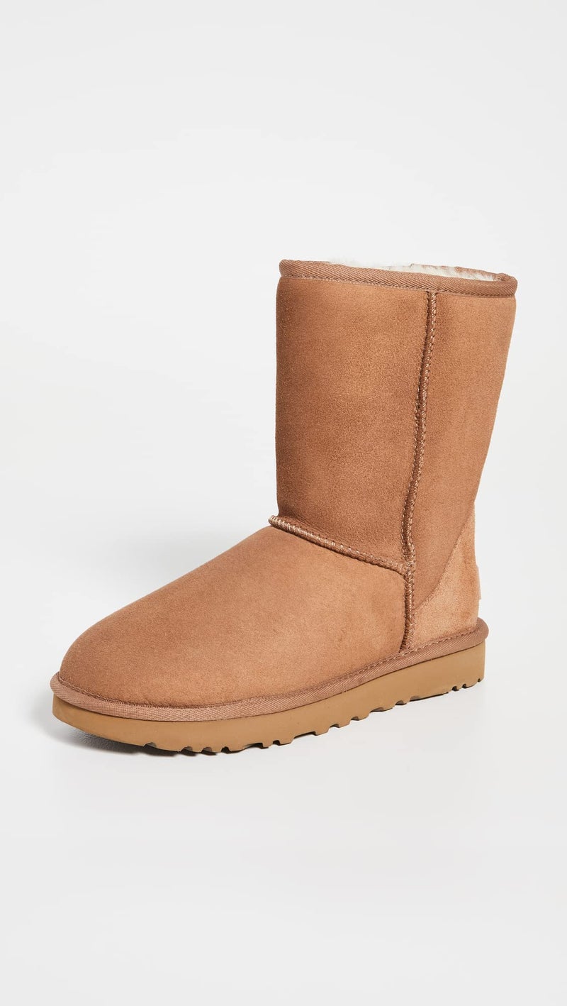 UGG حذاء UGG النسائي الكلاسيكي القصير II، كستنائي، 07 - Image 2