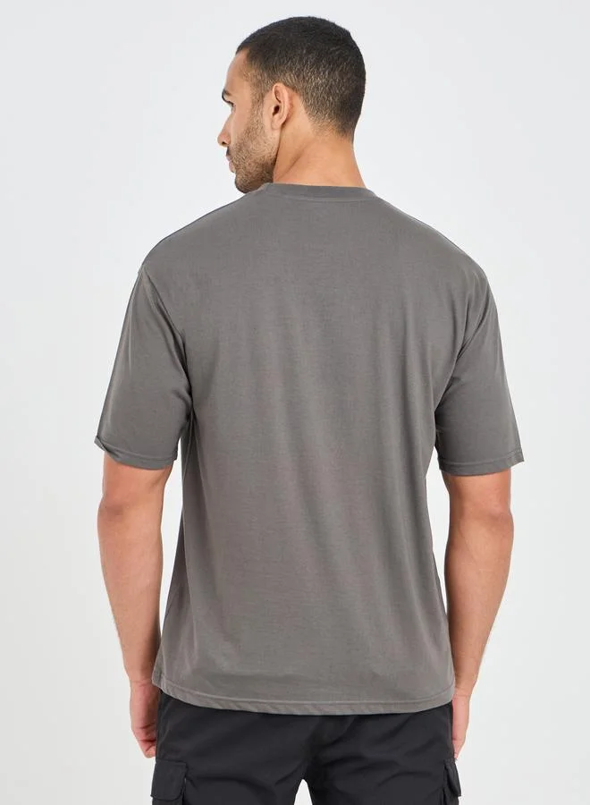 ستايلي Styli Oversized Slogan Print Detail T-Shirt