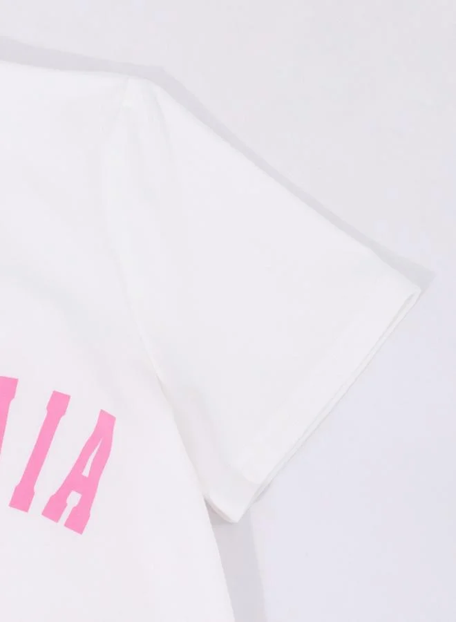 تايك تو مجموعة من بنطال وبلوزة بأكمام قصيرة وطبعة جرافيك