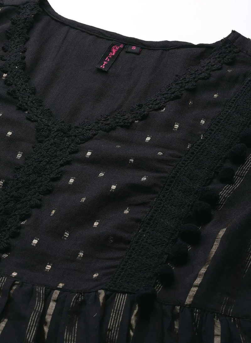 آي شين فستان مطرز واسع