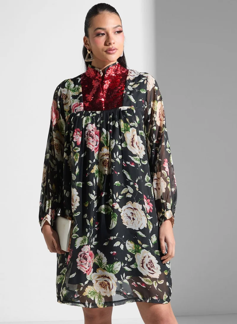 Golden Apple High Neck Pleated Dress