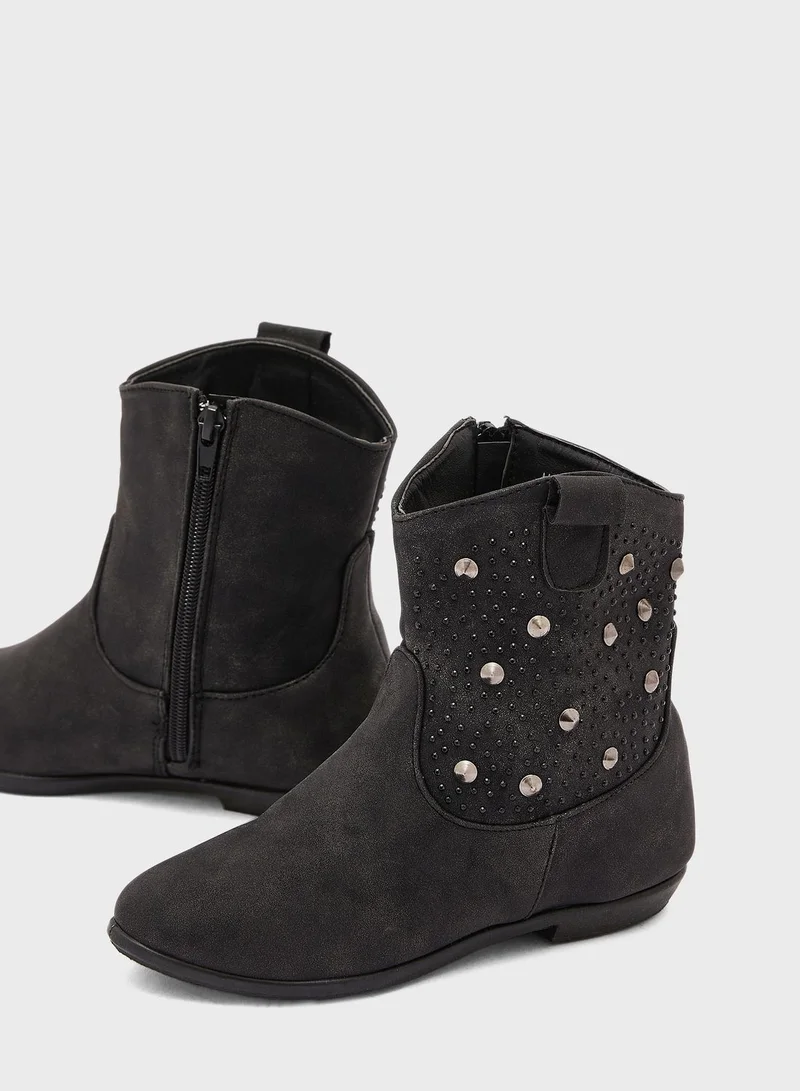 Pinata Studded Flat Boot