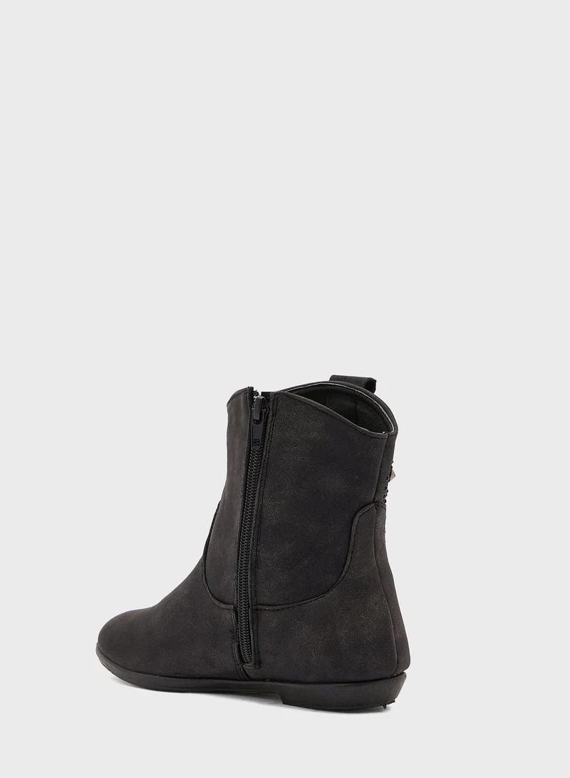 Pinata Studded Flat Boot