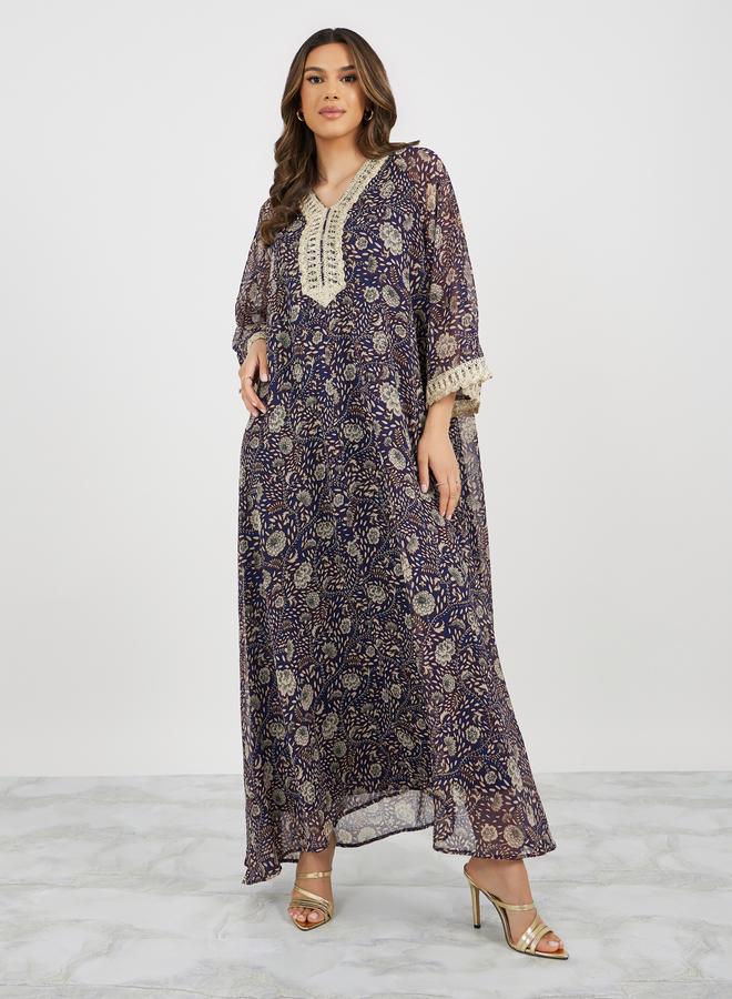 Styli Styli All-Over Print V-Neck Jalabiya with Lace Detail  - Image 2