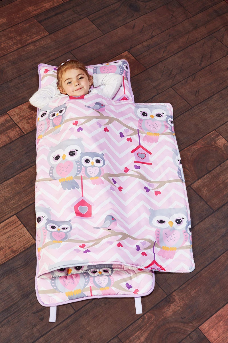 EVERYDAY KIDS EVERYDAY KIDS Nap Mat with Removable Pillow  Sweet Owls  Carry Handle with Straps Closure Rollup Design Soft Microfiber for Preschool Daycare Travel Sleeping Bag  Ages 36 Years 