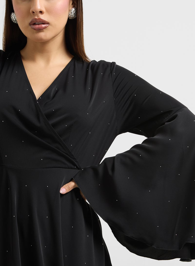 خزانة فستان بأكمام الجرس - Image 3