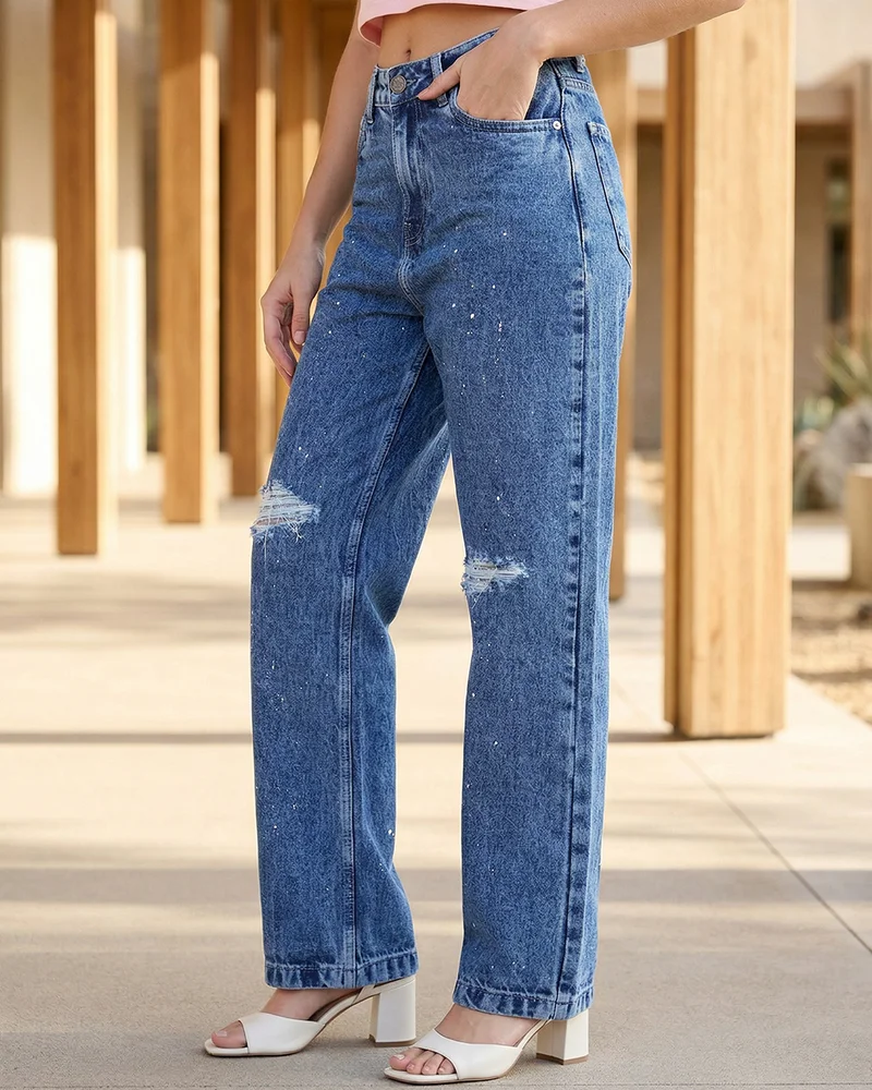 بيواكوف Women's Light Blue Straigh Fit Washed Distressed Jeans