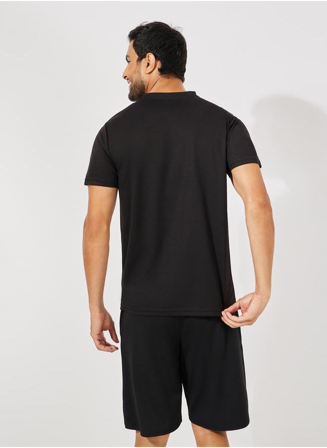 Styli Textured T-Shirt & Shorts Sports Fitness Suit Set  - Image 4
