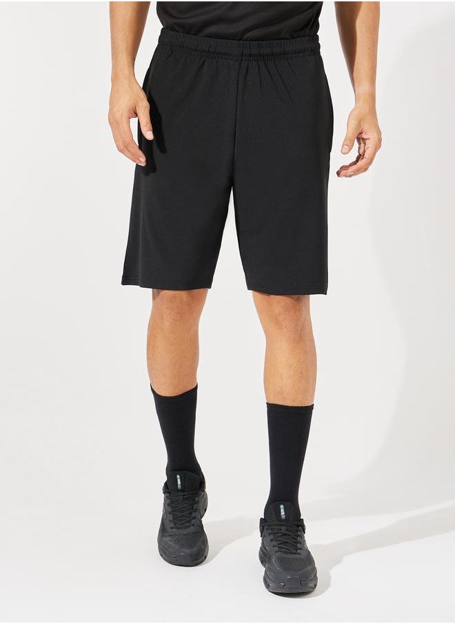 Styli Textured T-Shirt & Shorts Sports Fitness Suit Set  - Image 5