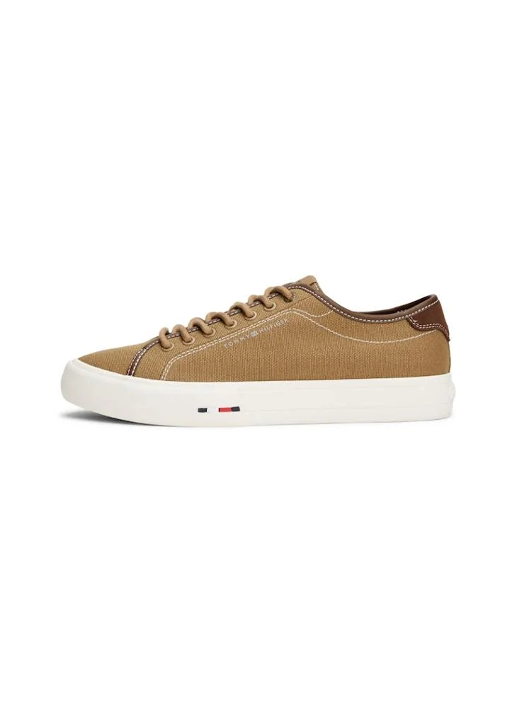 تومي هيلفيغر Casual Low Top Sneakers