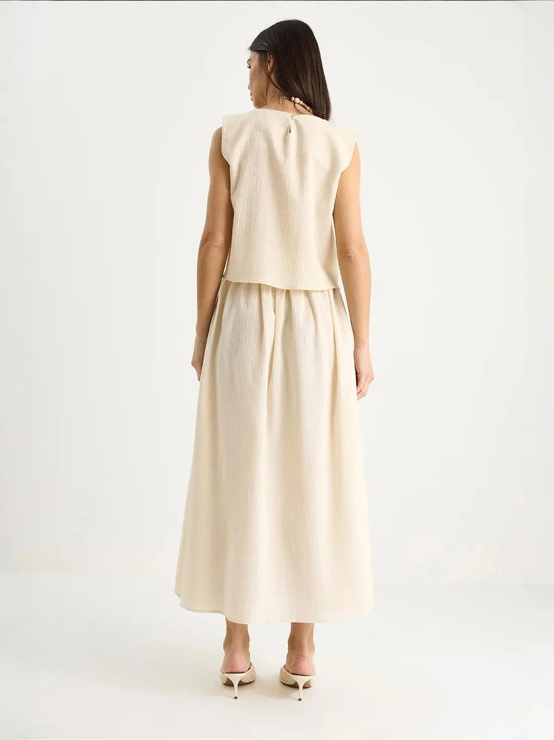 Bianco Lucci LUCCI Textured Cotton Two-Piece Set with Button Closure