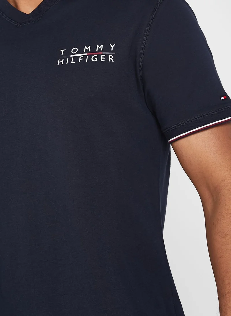 TOMMY HILFIGER Logo Crew Neck T-Shirt