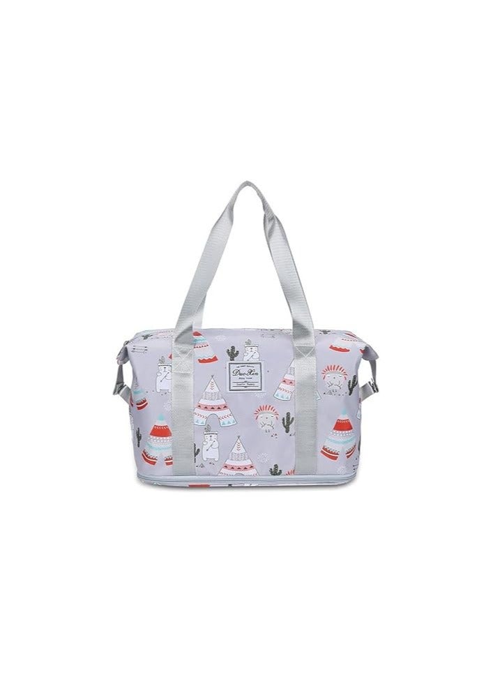 A practical and stylish bag, spacious and water-resistant, with multiple pockets to organize all your daily needs easily and elegantly.