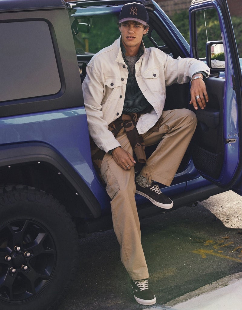American Eagle AE Baggy Cargo Pant - Image 1
