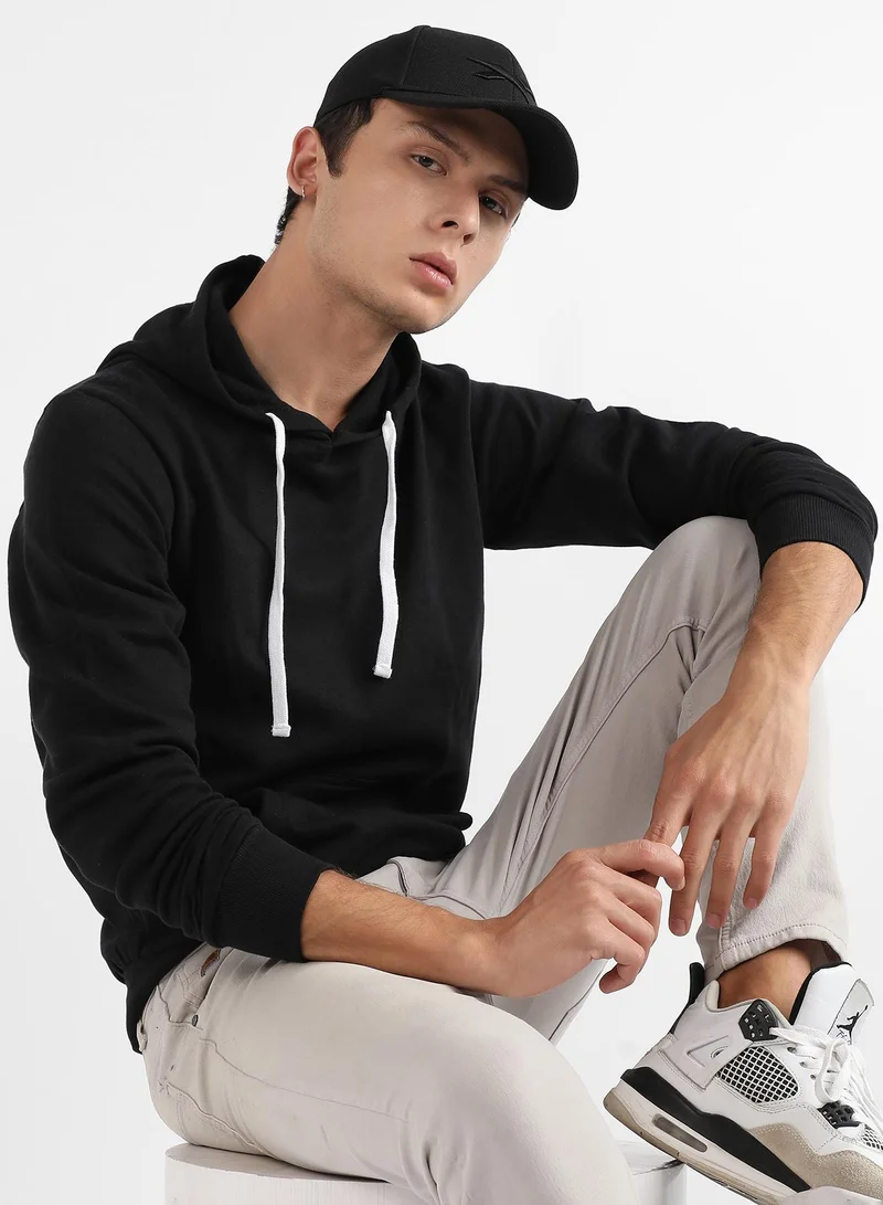 Campus Sutra Men's Onyx Black Regular Pullover Hoodie