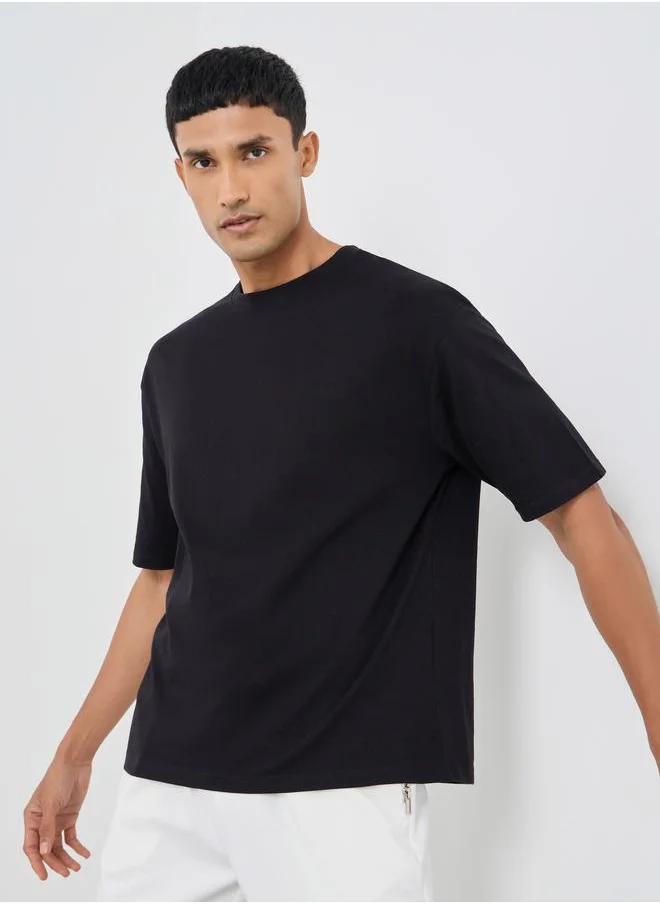 Styli Styli Pack of 3 - Solid Crew Neck Cotton Oversized T-Shirt