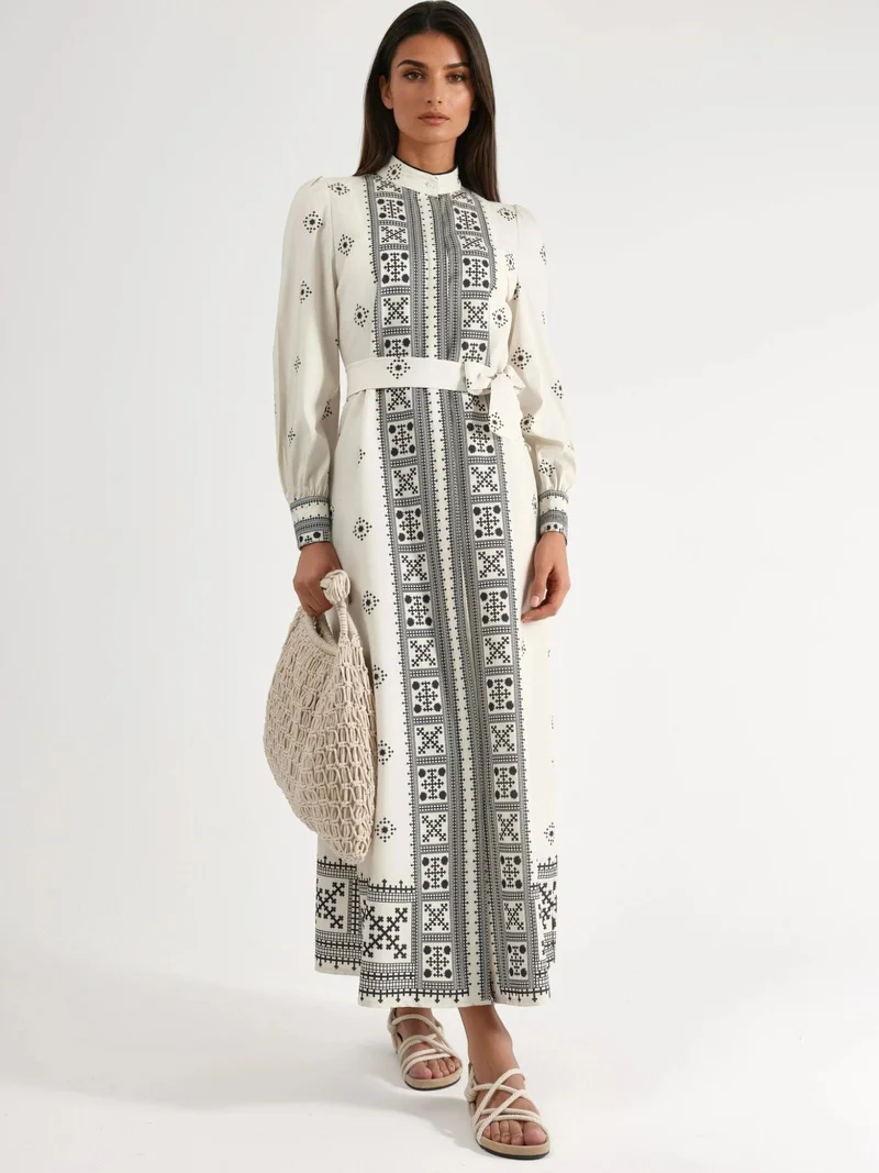 جينيفر Mandarin Collar Geometric Paneled Maxi Dress