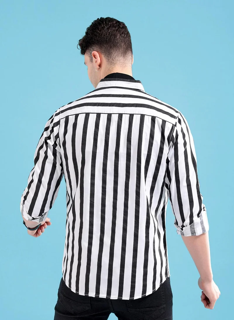 The Indian Garage Co Men Slim Fit Verticle Striped Full Sleeves Cutaway Collar Casual Shirt