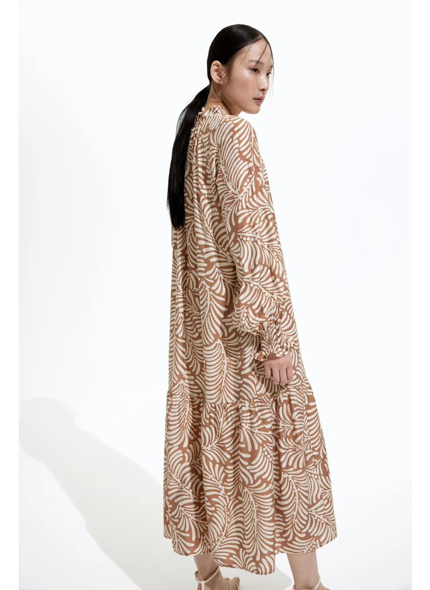 اتش اند ام Frill-Collar Dress