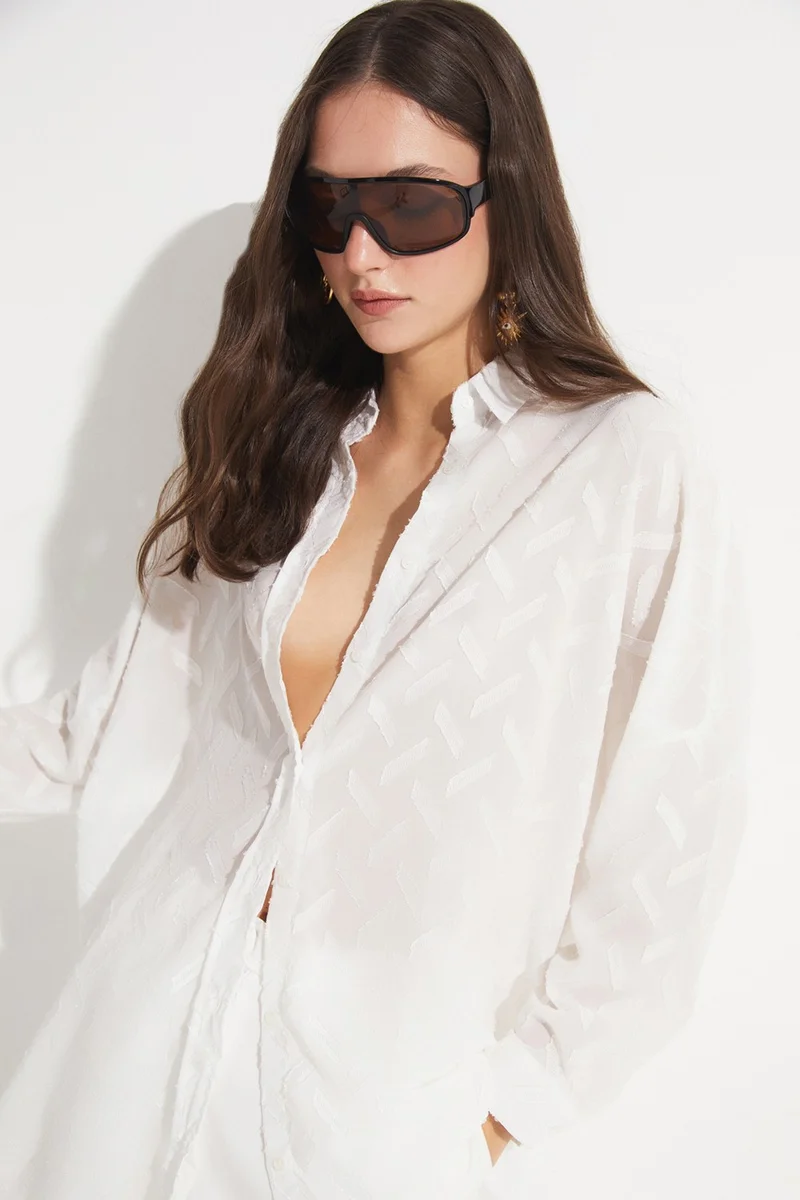 جون Women's Exclusive Oversize/loose Cut Self-Patterned Shirt