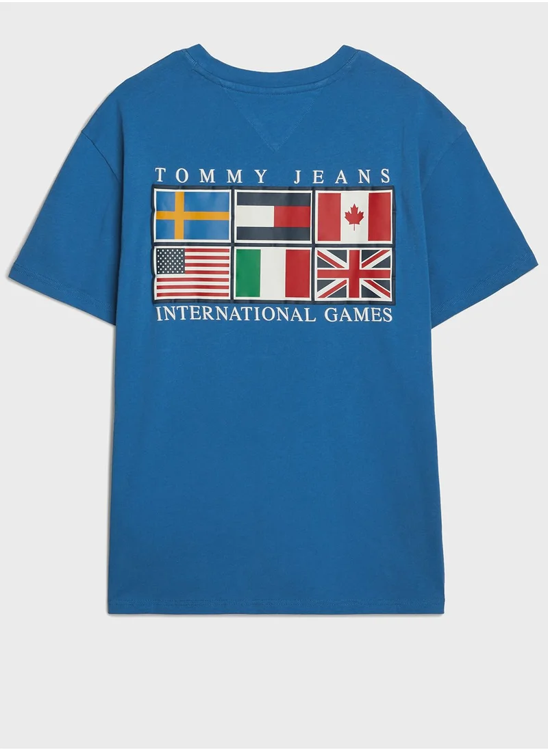 TOMMY JEANS Logo Crew Neck T-Shirt