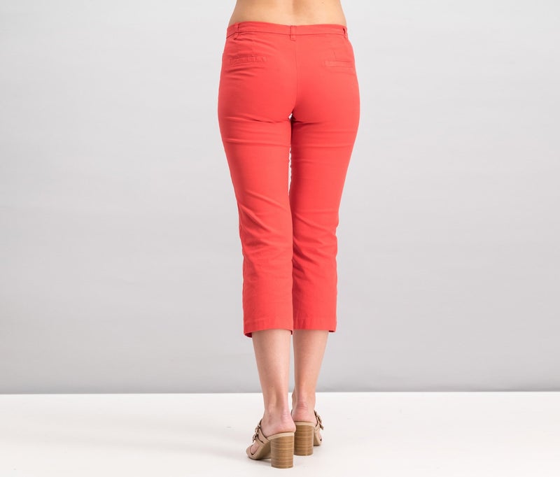 MANGO Women Regular Fit Solid Capri Pants, Red - Image 3