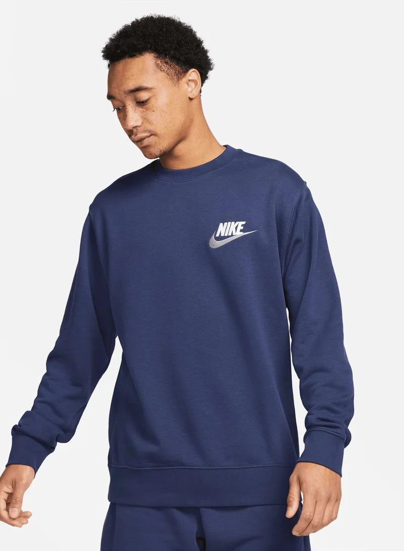 Nike Essential Club Sweatshirt