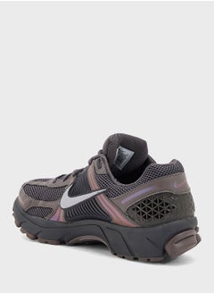 Nike Zoom Vomero 5 Y2K  - Image 2