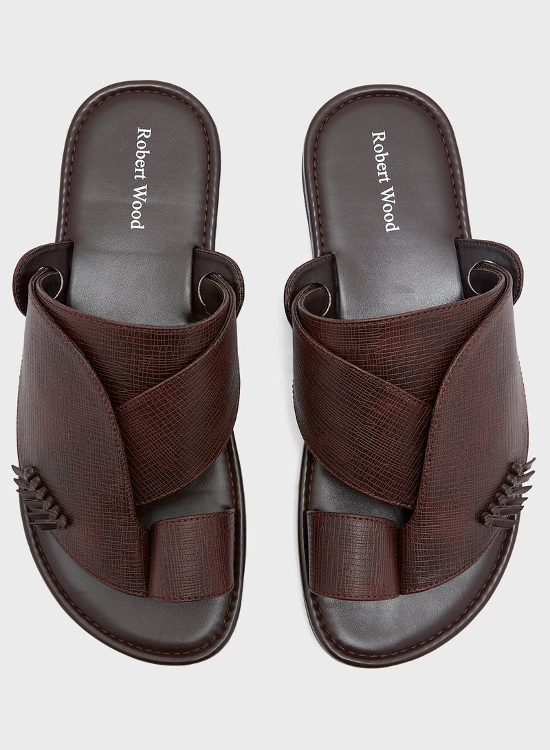 Robert Wood Traditional Textured Arabic Sandals - Image 4