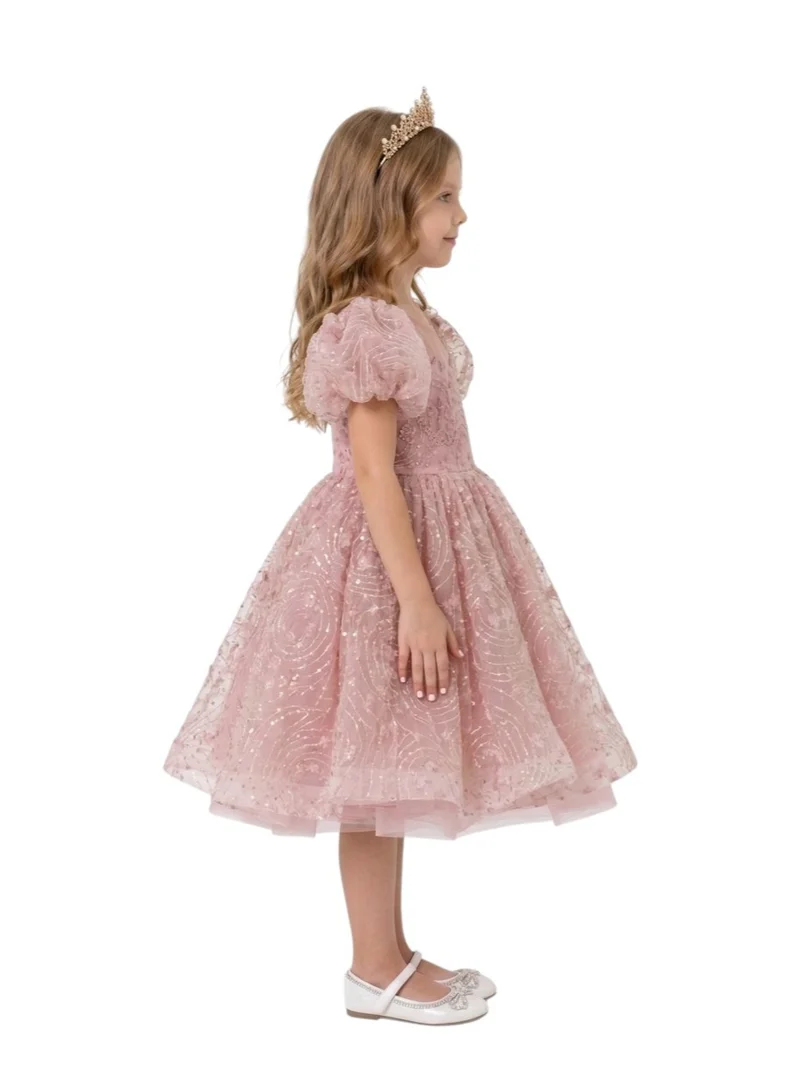 دىدانيالا فستان سهرة تول مزين بالزهور