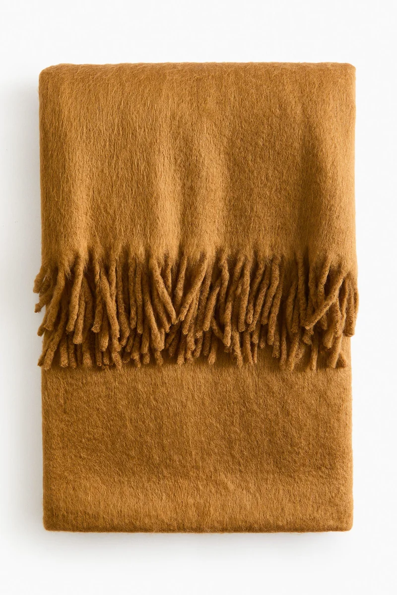H&M Fringed blanket
