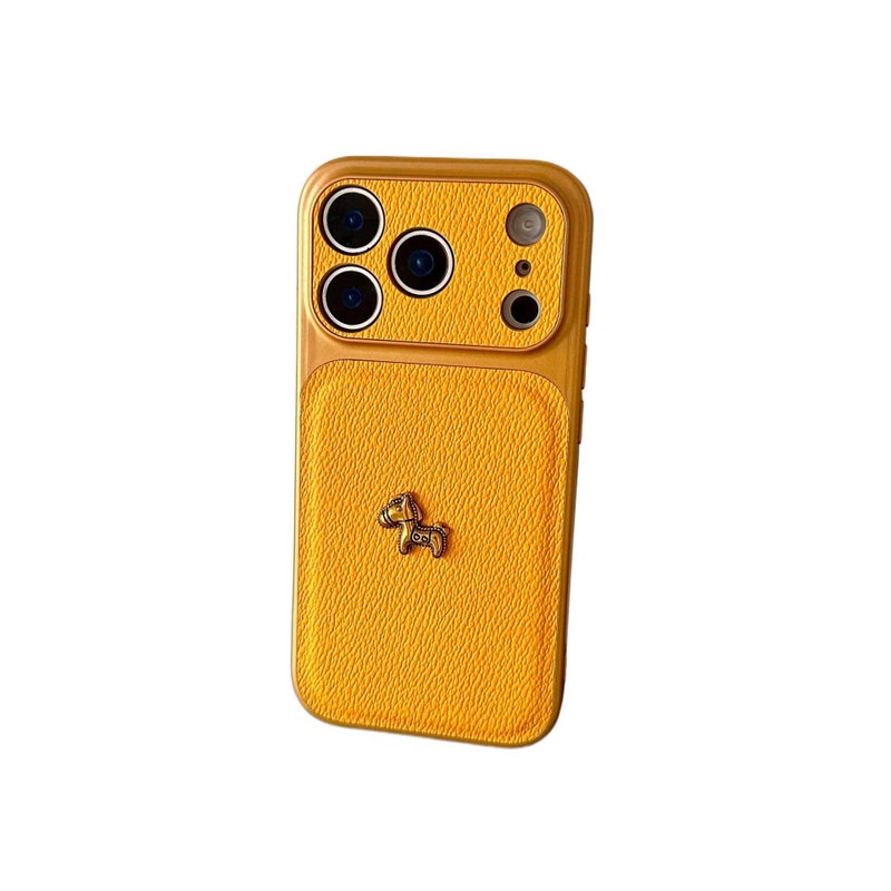 LS غطاء واقي، حماية من السقوط، مقاوم للصدمات لـ iPhone 14 / 14 Plus / 14 Pro / 14 Pro Max، أصفر، ملمس جلد، نقشة حصان صغير - Image 1