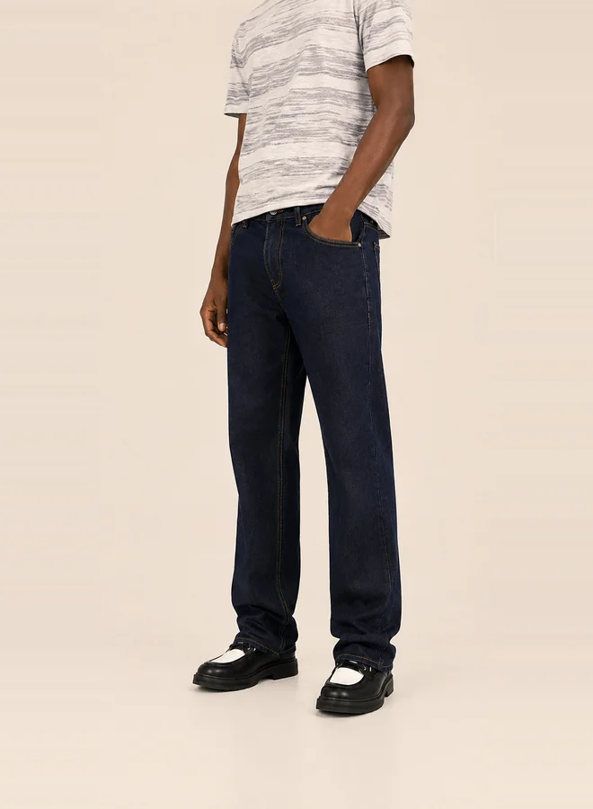 تايك تو Men Relaxed Straight Fit Mid Rise Jeans By Falcon