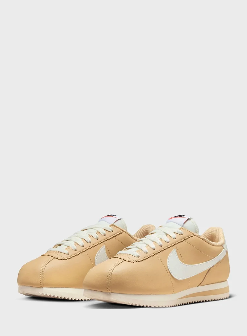 Nike Cortez