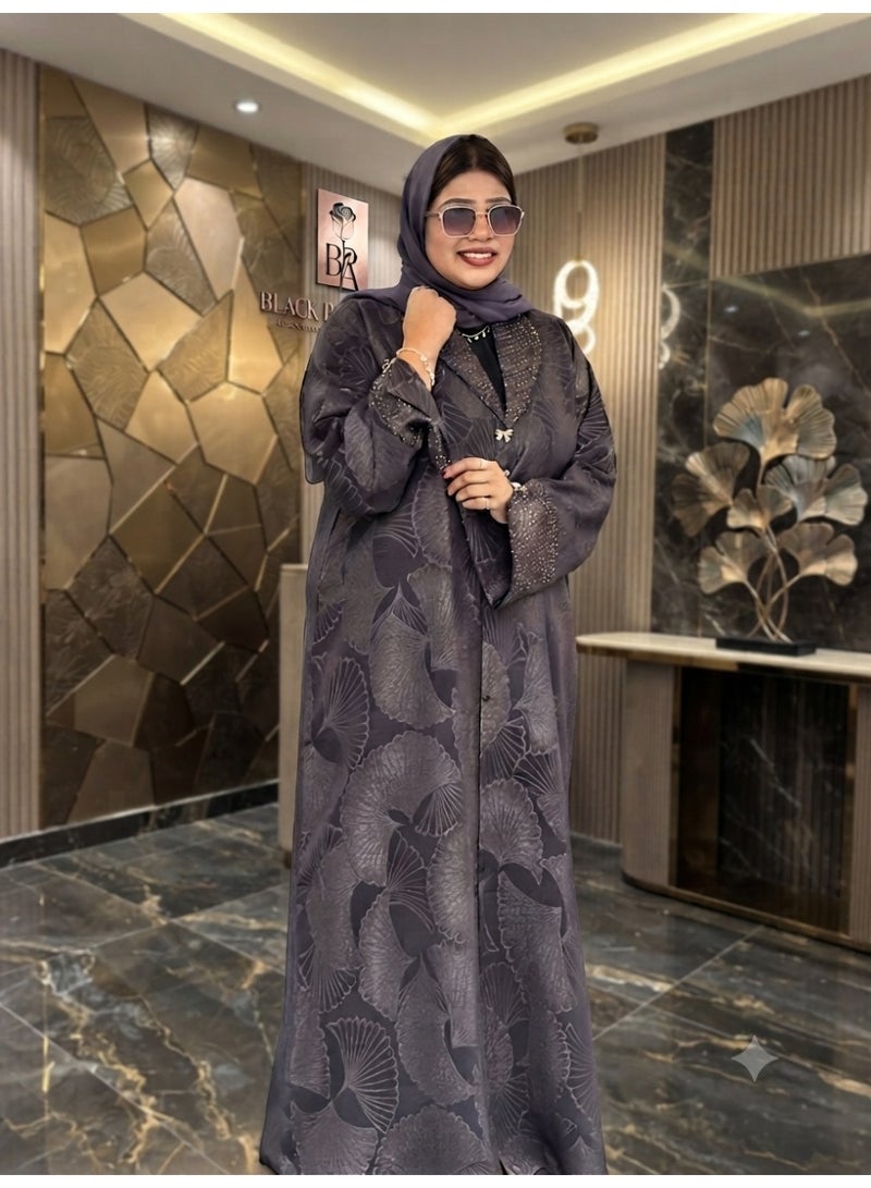 عباية نسائية من القماش التركي بتصميم يدوي