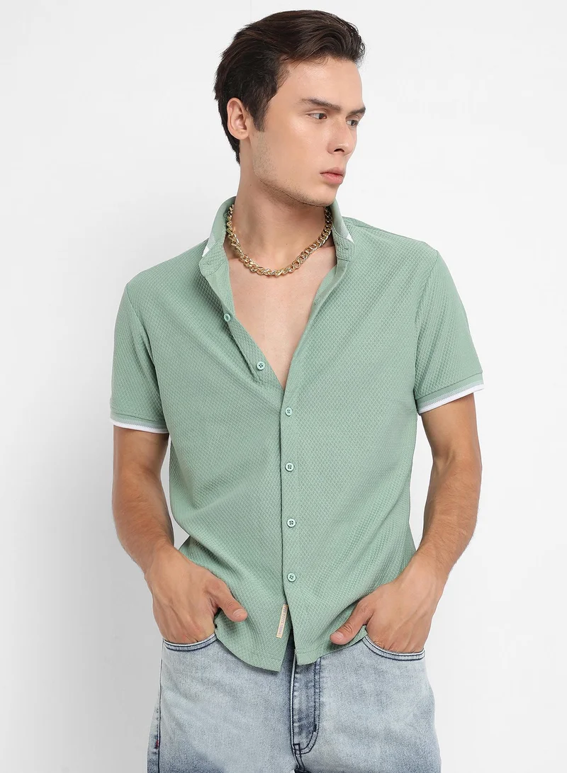 Campus Sutra Men's Sage Green Contrast Hem Shirt