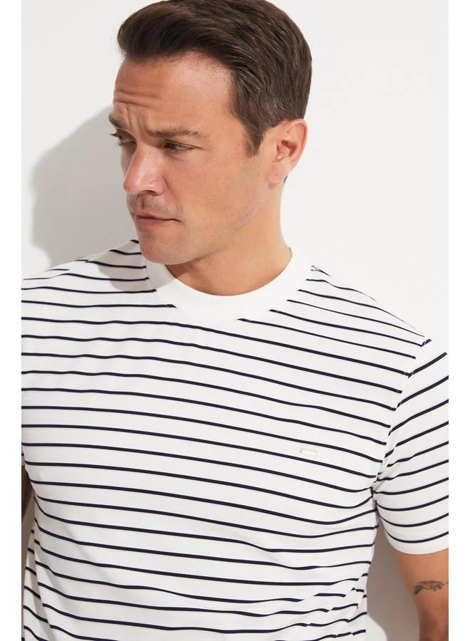 JUNE June Men Striped T-Shirt White - Navy