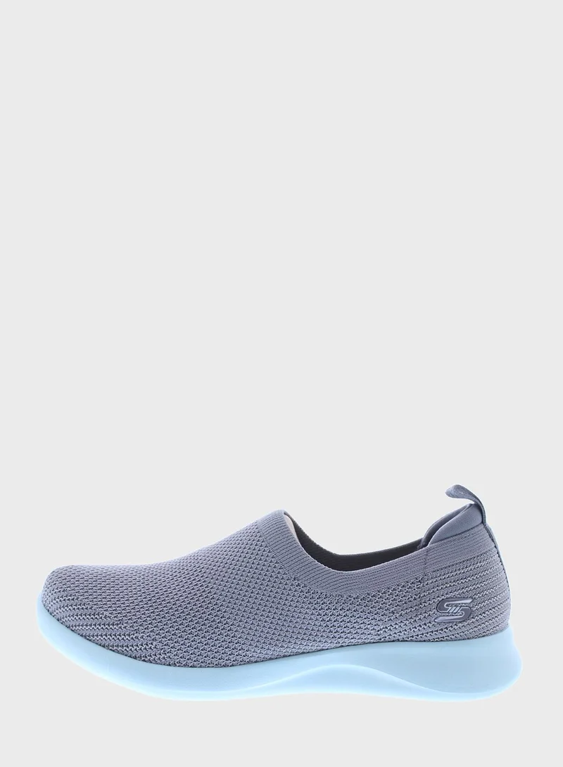 SKECHERS Spectrum