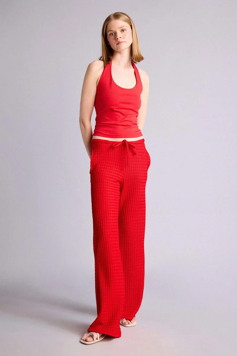 ديفاكتو Wide Leg Regular Waist Crinkle Trousers